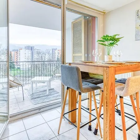 5min Alpexpo 4 Personnes Garage Prive Terrasse 아파트 *