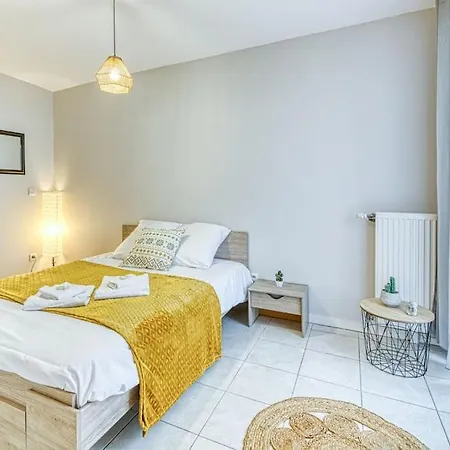 5min Alpexpo 4 Personnes Garage Prive Terrasse Апартаменти *