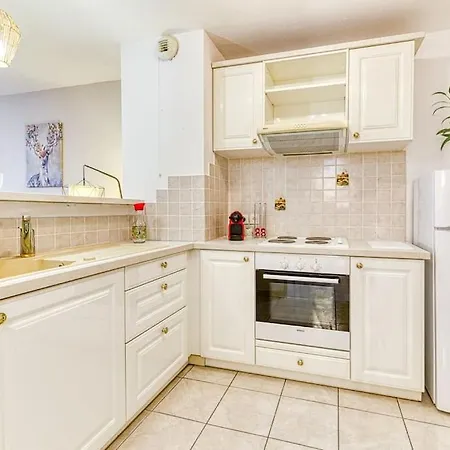 5min Alpexpo 4 Personnes Garage Prive Terrasse Апартаменти Гренобль