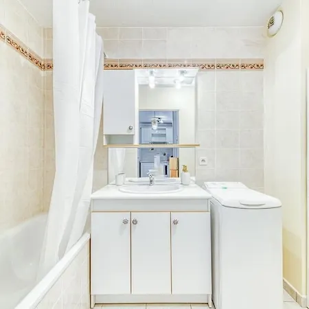 5min Alpexpo 4 Personnes Garage Prive Terrasse * Гренобль