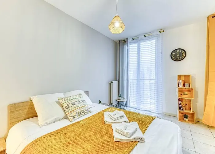 5min Alpexpo 4 Personnes Garage Prive Terrasse דירה *