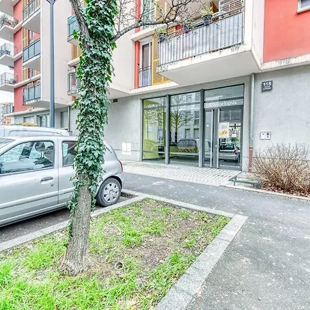 5min Alpexpo 4 Personnes Garage Prive Terrasse Apartment *